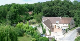 Chambres d'hôtes et gîte 'Le jardin des roches' à Moigny sur ecole