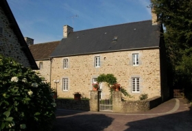 Gîte rural 'Gîte "les glycines"' à Gratot