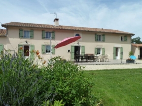 Gîte rural 'Gite de la maison-neuve' à Le vigeant